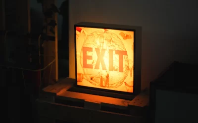 Insegne in plexiglass con LED: tutto quello che devi sapere prima di ordinarla